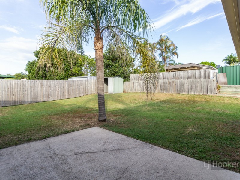 36 Federation Drive, Hillcrest QLD 4118