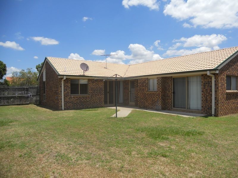 8 Craig Street, Crestmead QLD 4132