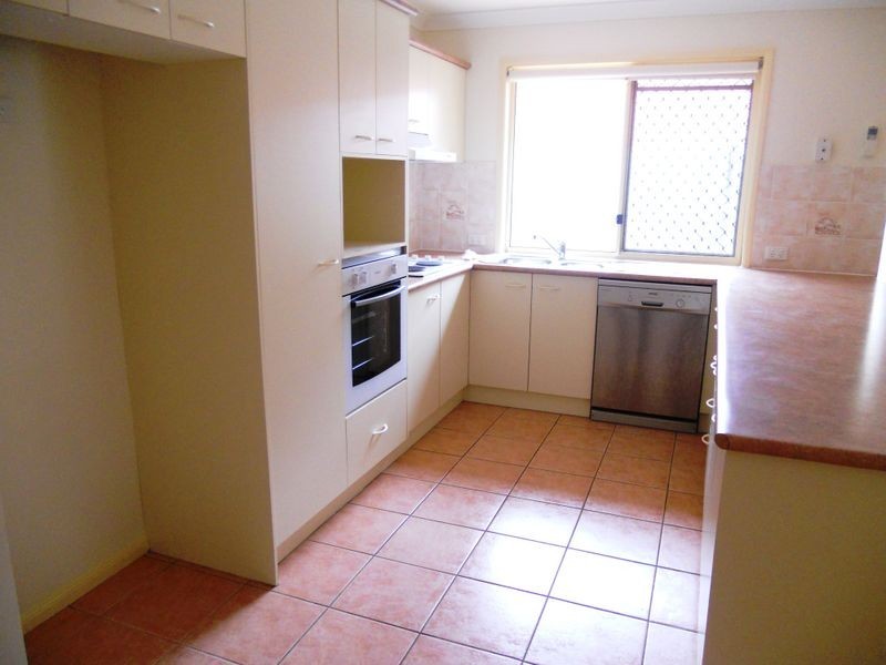 54 Glasshouse Crescent, Forest Lake QLD 4078