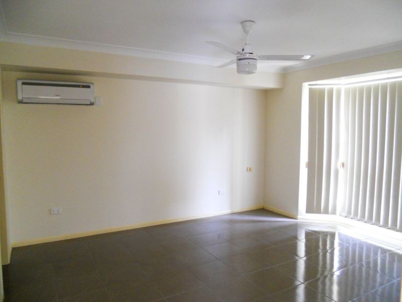 54 Glasshouse Crescent, Forest Lake QLD 4078