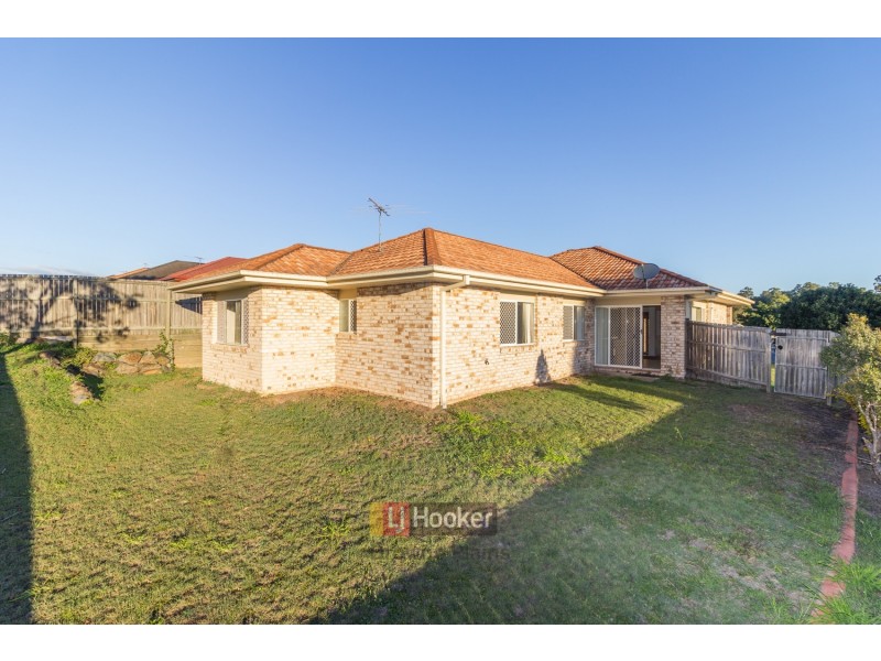 73 Grove Road, Edens Landing QLD 4207