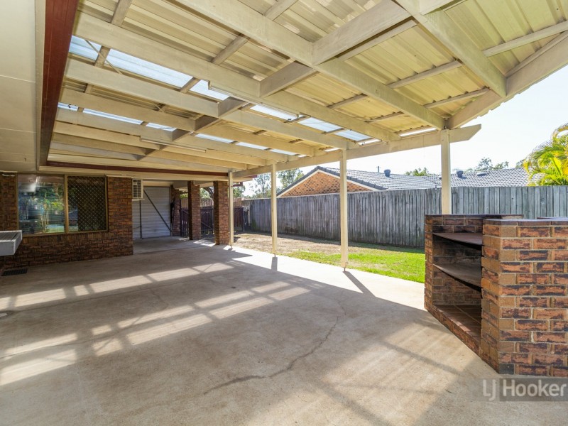 9 Acorus Court, Regents Park QLD 4118