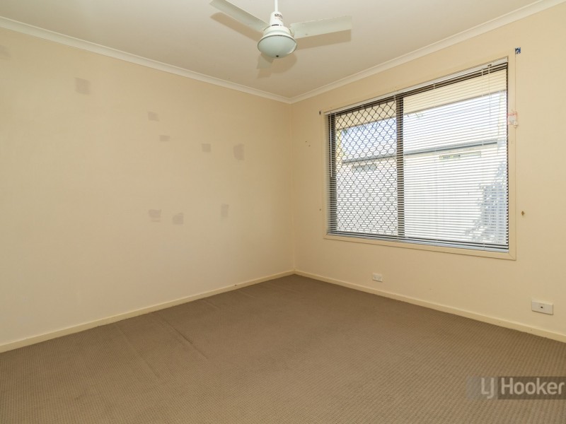 9 Acorus Court, Regents Park QLD 4118