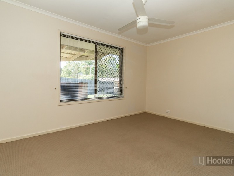 9 Acorus Court, Regents Park QLD 4118