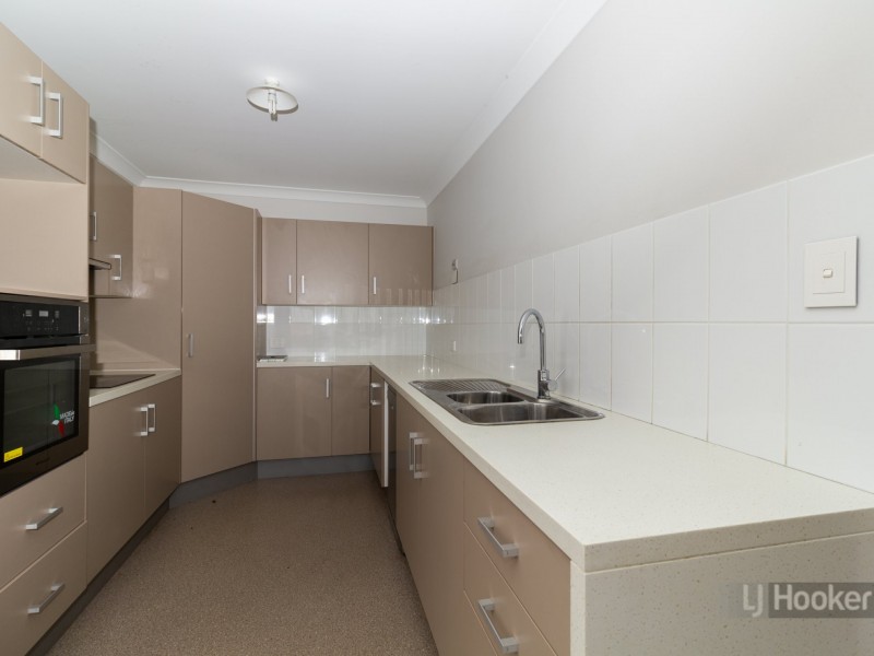 2/695 Browns Plains Road, Marsden QLD 4132