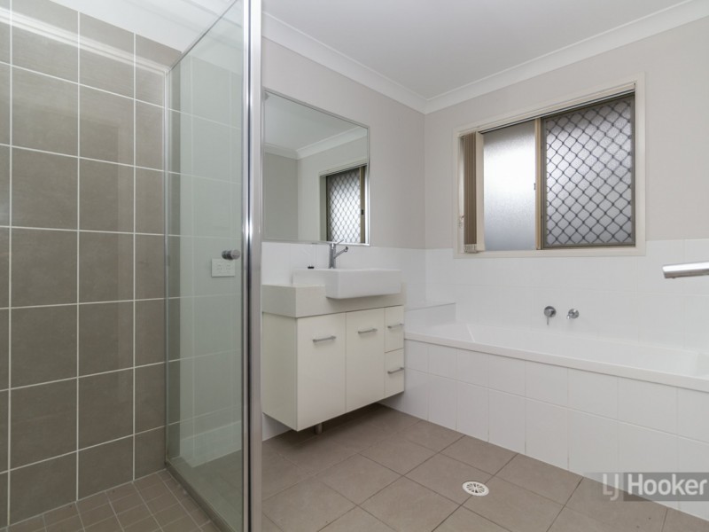 2/695 Browns Plains Road, Marsden QLD 4132