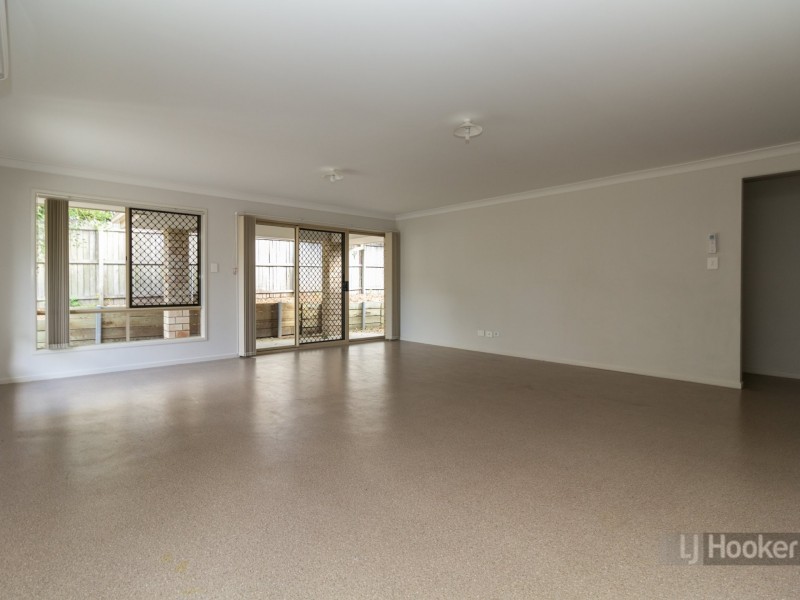 2/695 Browns Plains Road, Marsden QLD 4132