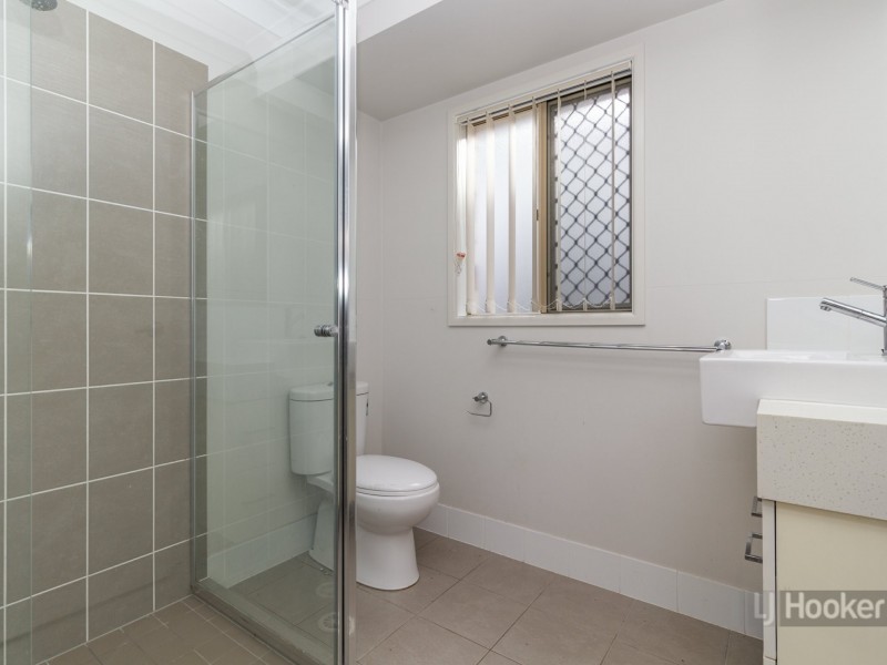 2/695 Browns Plains Road, Marsden QLD 4132