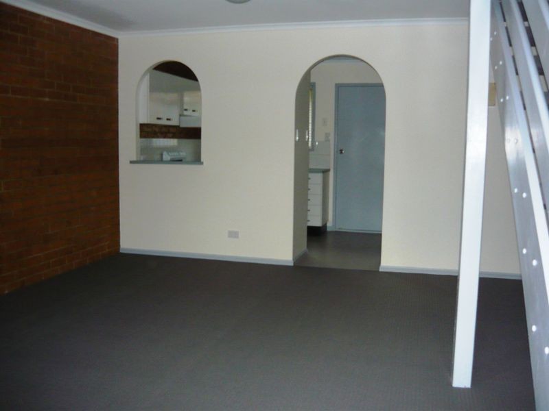 16/3 Costata Street, Hillcrest QLD 4118