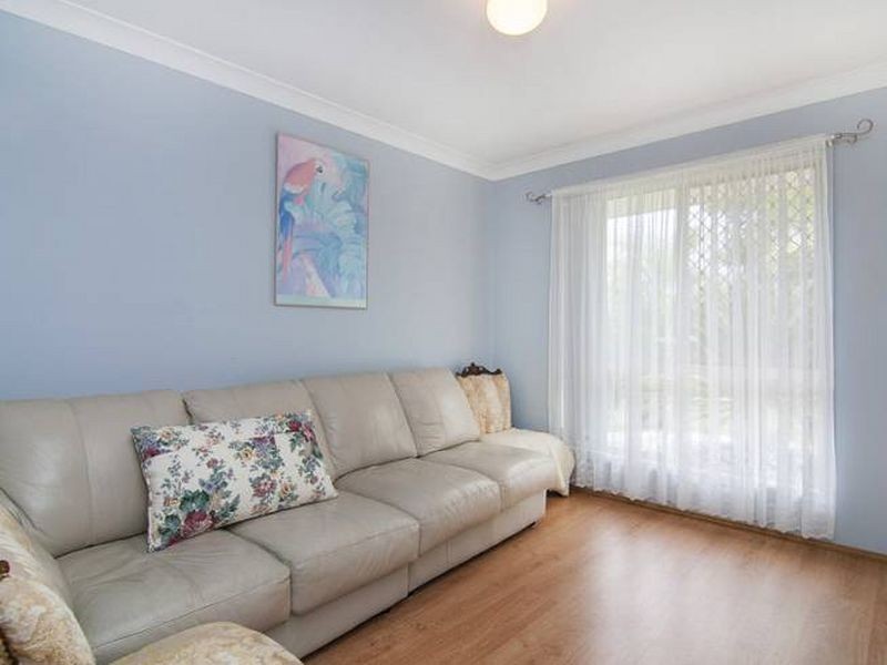 93 Federation Drive, Hillcrest QLD 4118