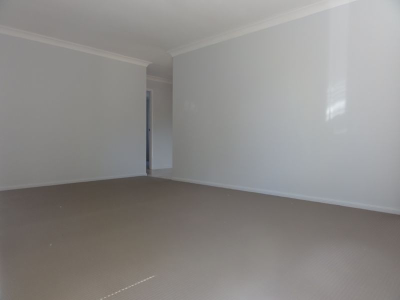 6 Latana Court, Regents Park QLD 4118