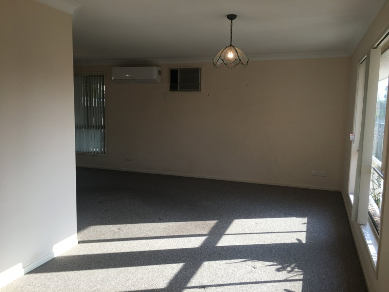 209 Waller Road, Regents Park QLD 4118