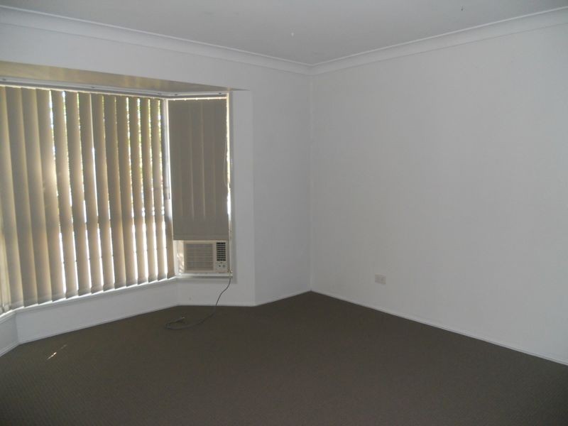 13 Stratton Court, Crestmead QLD 4132