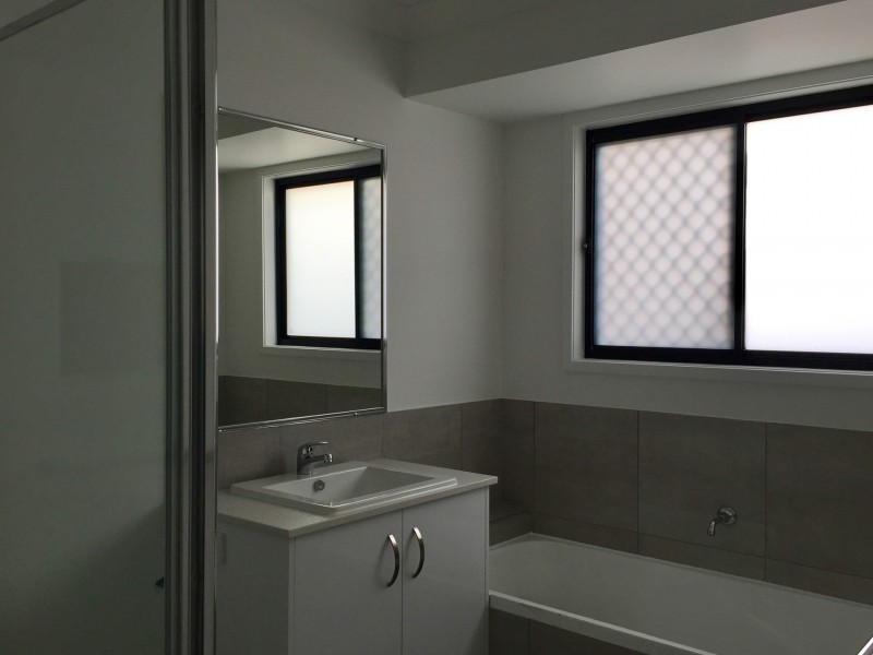 15A Wollumbin Crescent, Waterford West QLD 4133