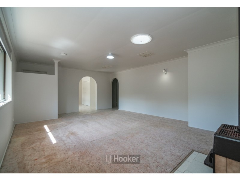 2-12 Jindabyne Court, Greenbank QLD 4124