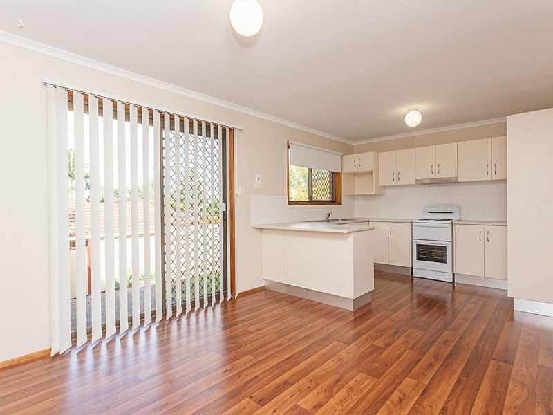 3 Dracon Street, Regents Park QLD 4118
