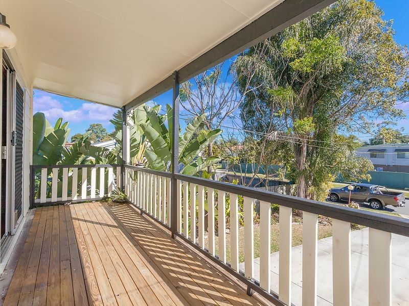 10 Woodburn Street, Marsden QLD 4132