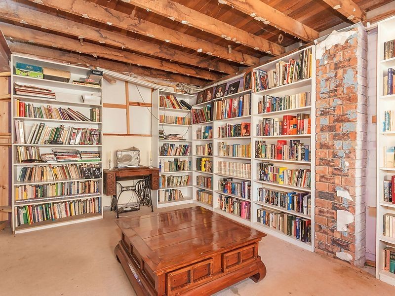 10 Woodburn Street, Marsden QLD 4132