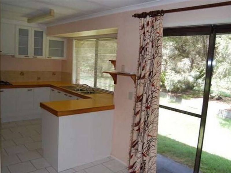 18 Leanne Court, Greenbank QLD 4124