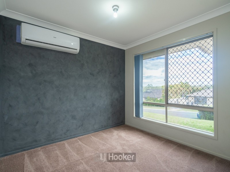 5 Samia Court, Regents Park QLD 4118