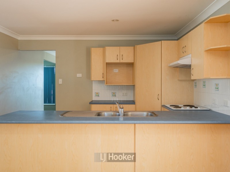 5 Samia Court, Regents Park QLD 4118