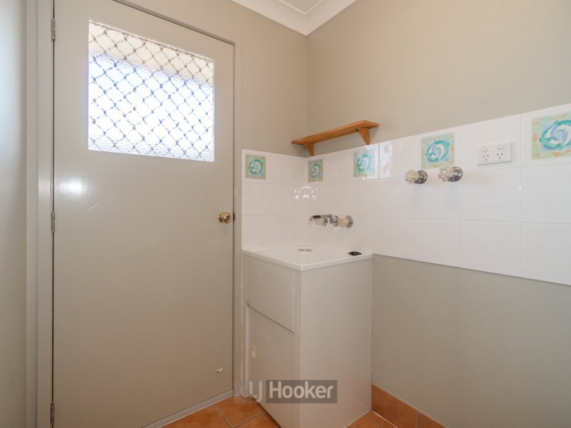 5 Samia Court, Regents Park QLD 4118