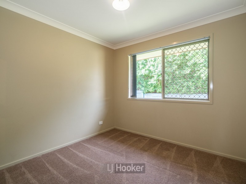 5 Samia Court, Regents Park QLD 4118