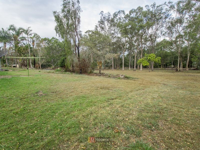 1 Executive Drive, Park Ridge QLD 4125