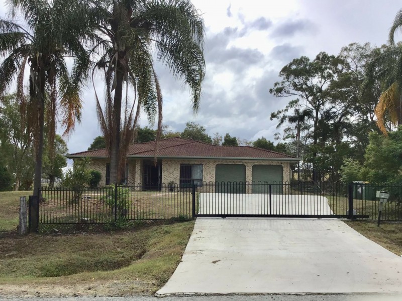 1 Executive Drive, Park Ridge QLD 4125