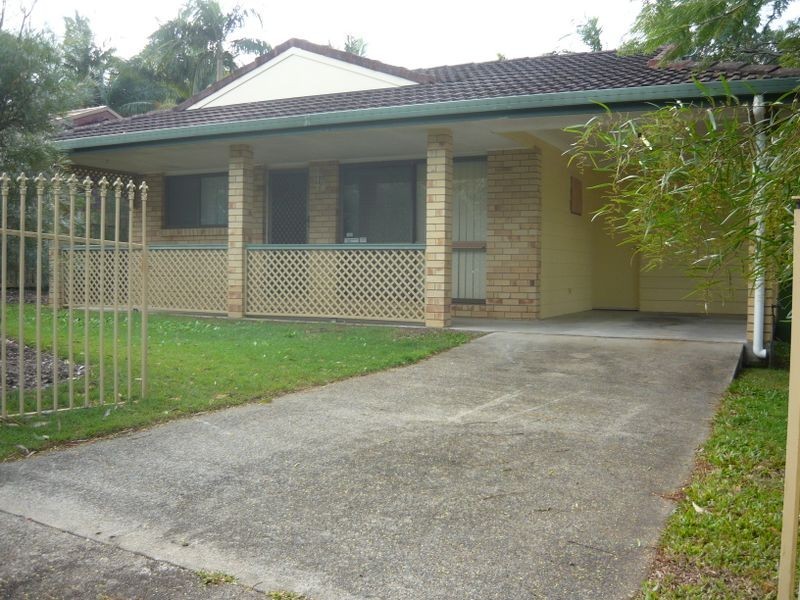 55 Sweetgum Street, Hillcrest QLD 4118