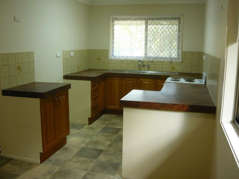 55 Sweetgum Street, Hillcrest QLD 4118