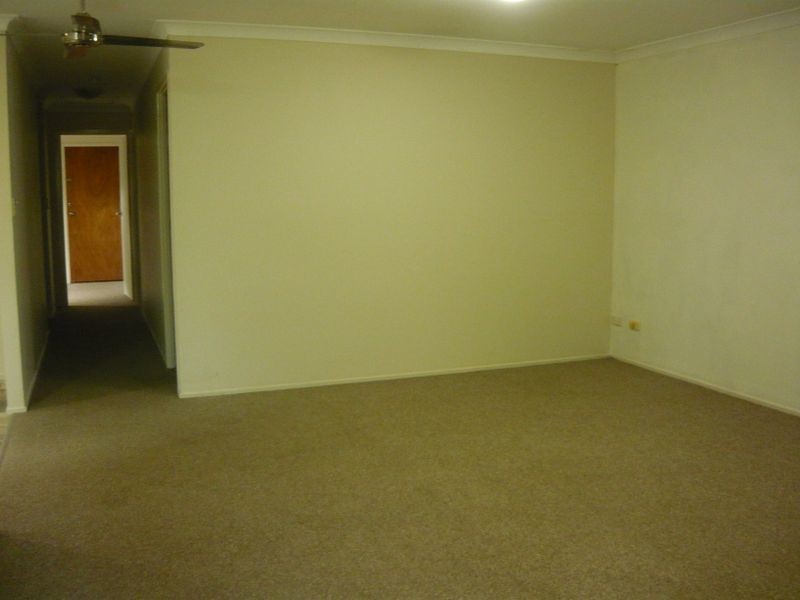 55 Sweetgum Street, Hillcrest QLD 4118