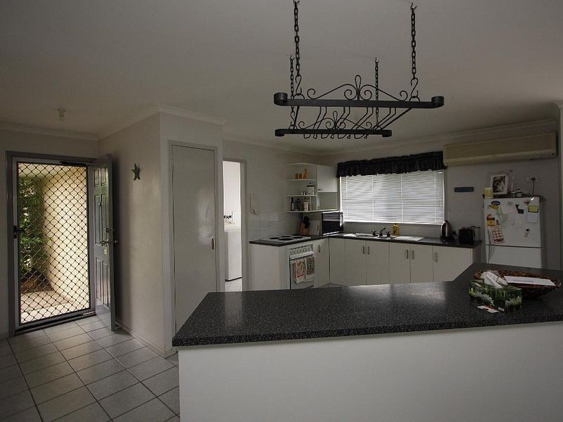 23 Gumview Close, Regents Park QLD 4118