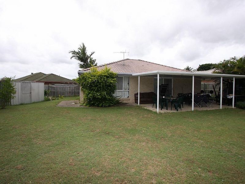 23 Gumview Close, Regents Park QLD 4118