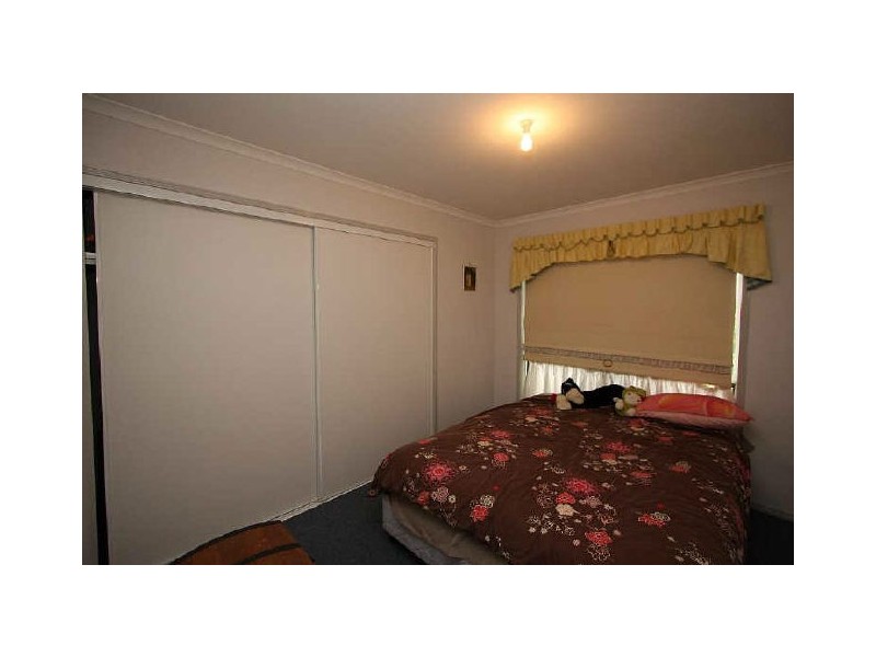 23 Gumview Close, Regents Park QLD 4118
