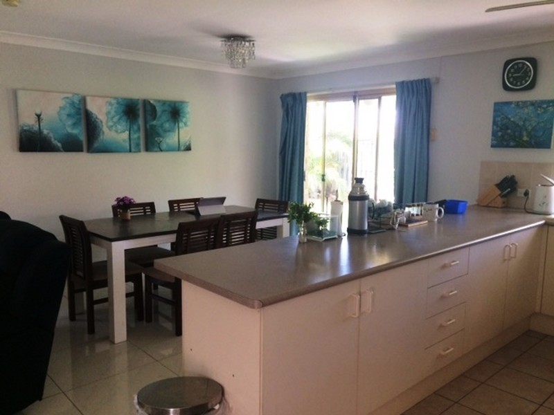 25 Moneghetti Place, Calamvale QLD 4116