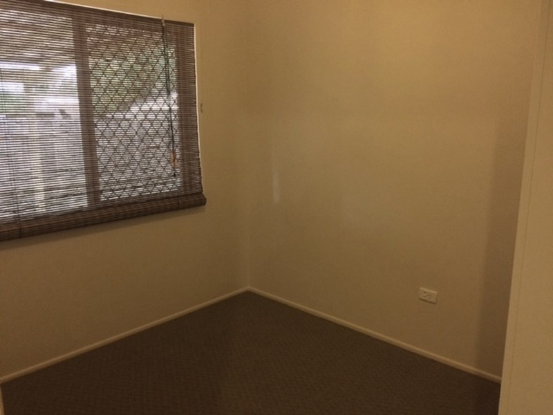 34 Bywater Street, Hillcrest QLD 4118