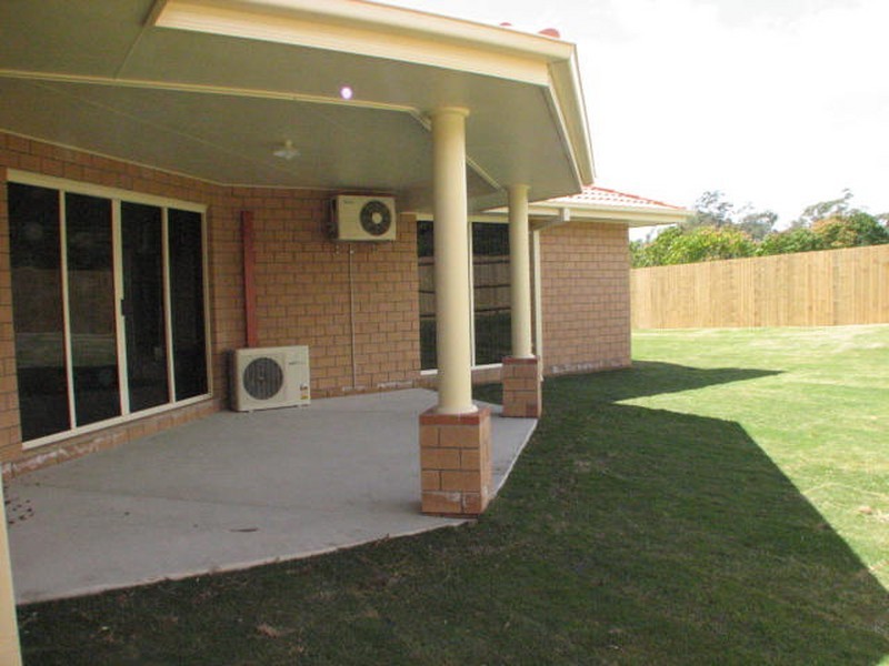 11 Lahore Street, Crestmead QLD 4132