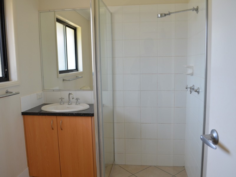 27 Lockyer Place, Crestmead QLD 4132