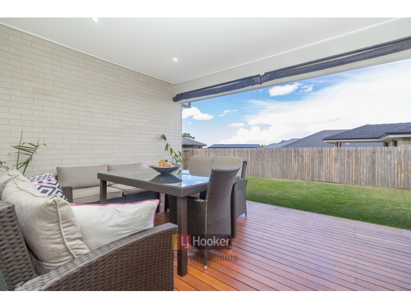 48 Stoneleigh Reserve Boulevard, Logan Reserve QLD 4133