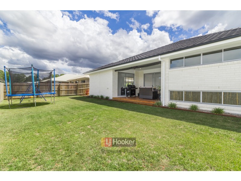 48 Stoneleigh Reserve Boulevard, Logan Reserve QLD 4133