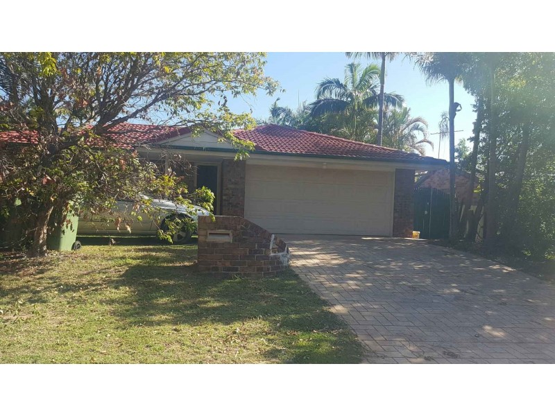 29 Regal Drive, Regents Park QLD 4118