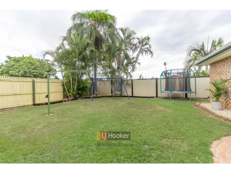 101 Middle Road, Hillcrest QLD 4118