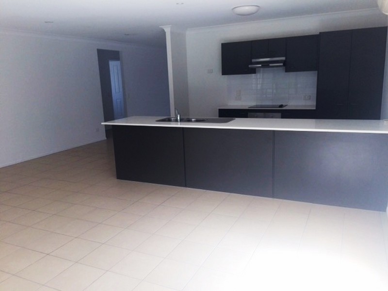 28 Fairweather Street, Berrinba QLD 4117
