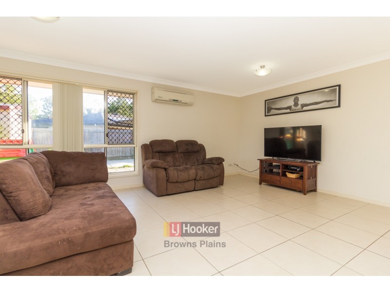 18 Crescendo Place, Crestmead QLD 4132
