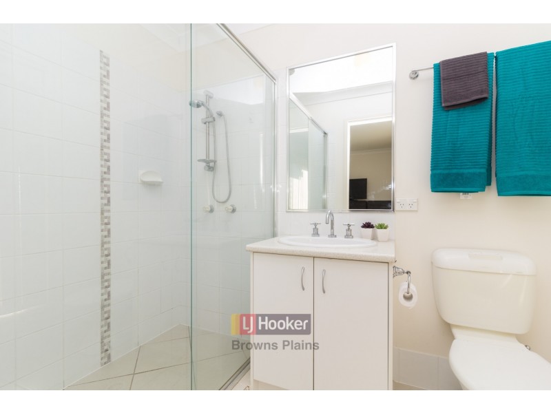 18 Crescendo Place, Crestmead QLD 4132