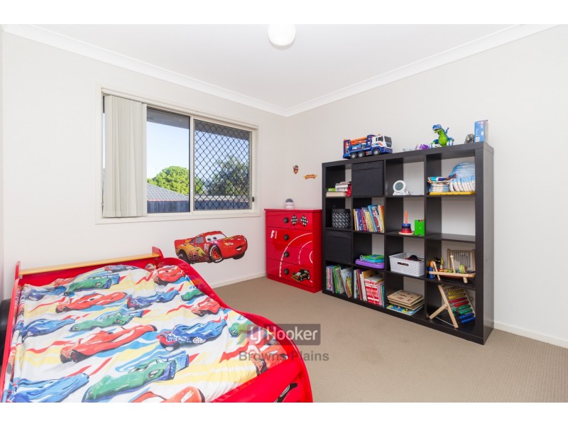 18 Crescendo Place, Crestmead QLD 4132
