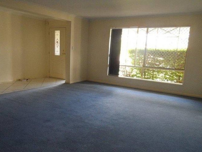 37 The Parkway, Stretton QLD 4116