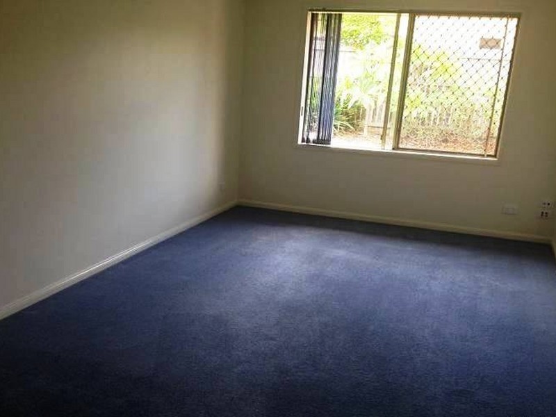 37 The Parkway, Stretton QLD 4116