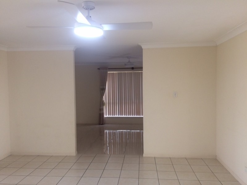 79 Fifth Avenue, Marsden QLD 4132